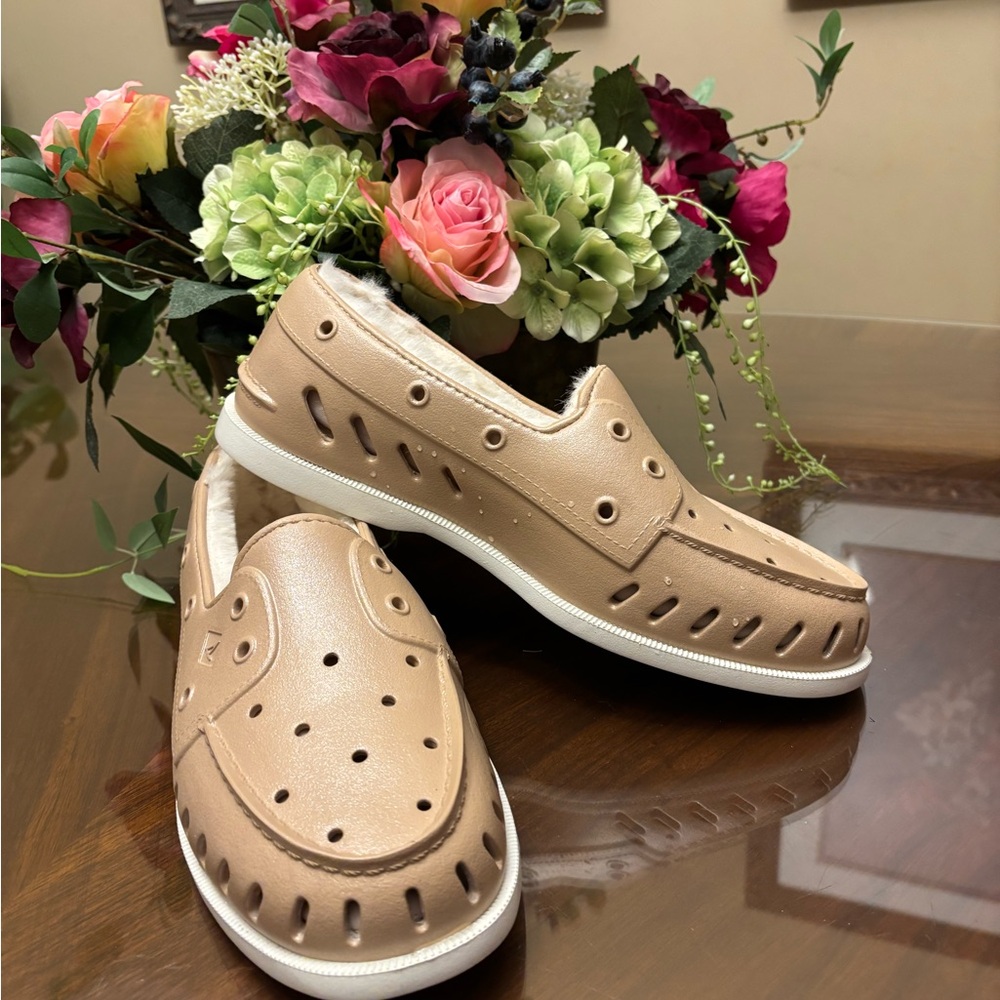 Sperry Women's Tan Moccasins